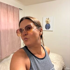 Meet your Posher, Jen